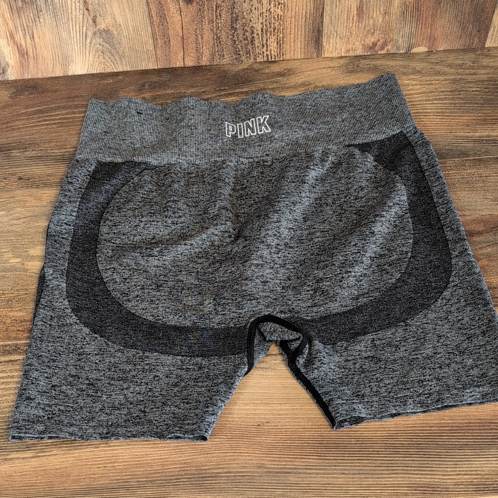 PINK Victoria's Secret Sport Charcoal Bike Shorts XL M632